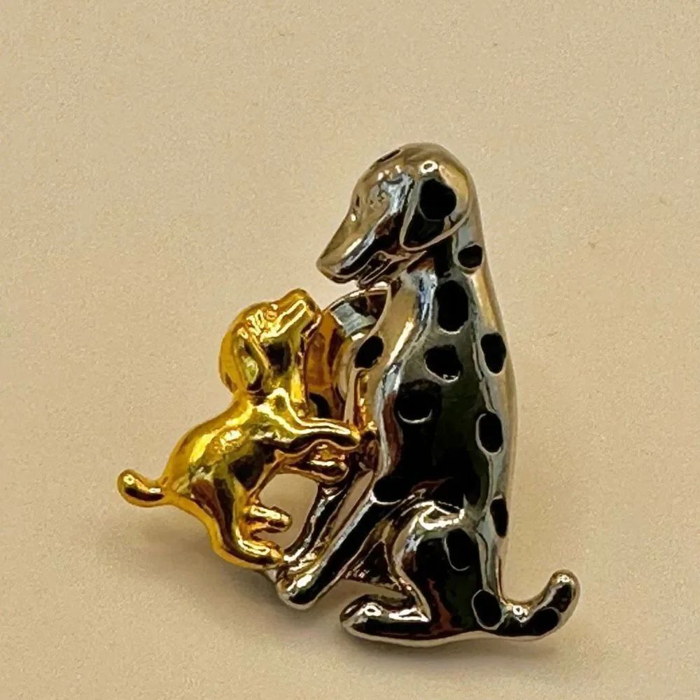 Avon “ perfect love” silver and gold tone Dalmatian and puppy brooch - Picture 2 of 6